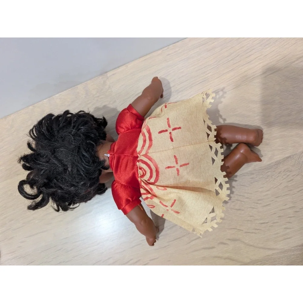 Disney Princess Moana Deluxe Baby Doll